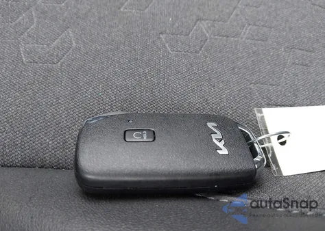 2025 Kia Seltos S z USA, uszkodzony, nr VIN KNDEUCAA9S7768542